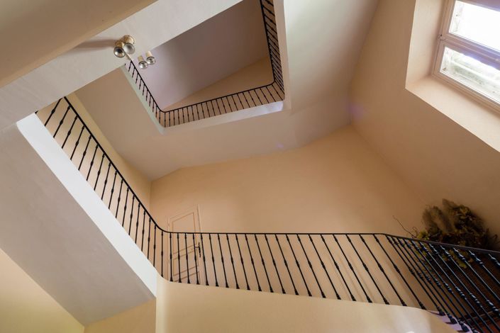 Image No.9-5 Bed House for sale