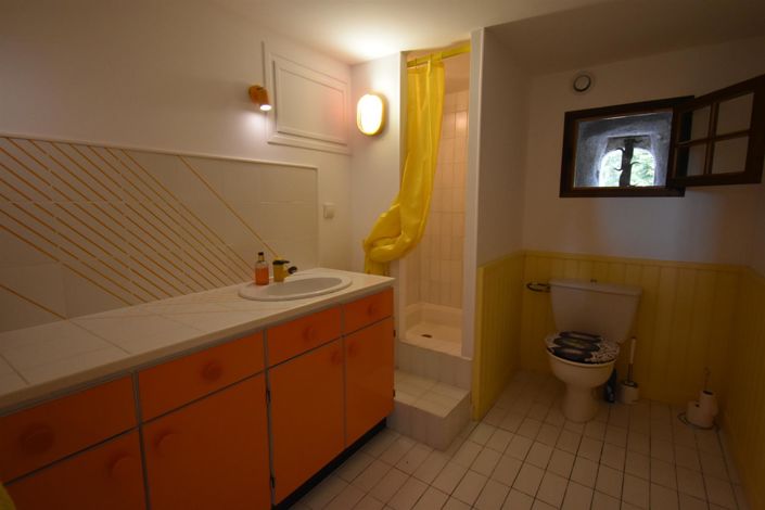 Image No.16-3 Bed House for sale