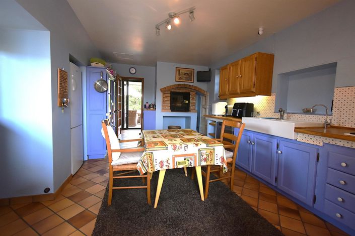 Image No.9-3 Bed House for sale