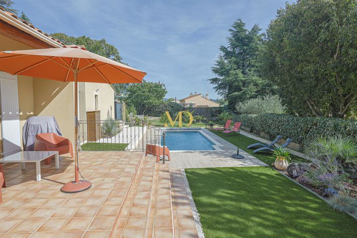 Image No.7-3 Bed House for sale