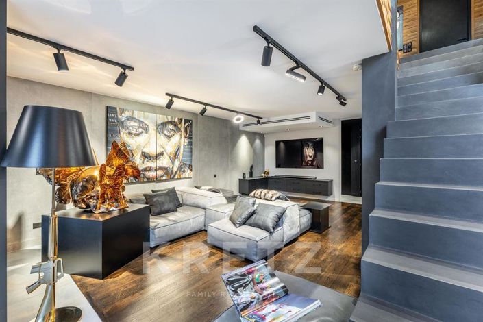 Image No.4-5 Bed Property for sale