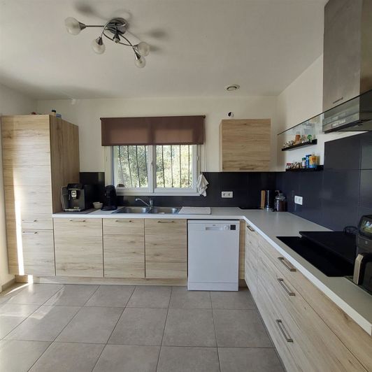 Image No.3-3 Bed House for sale