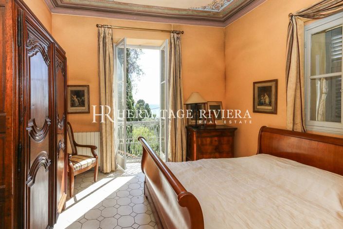 Image No.20-5 Bed House for sale