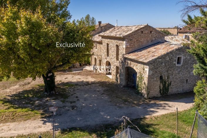 Image No.1-4 Bed House for sale