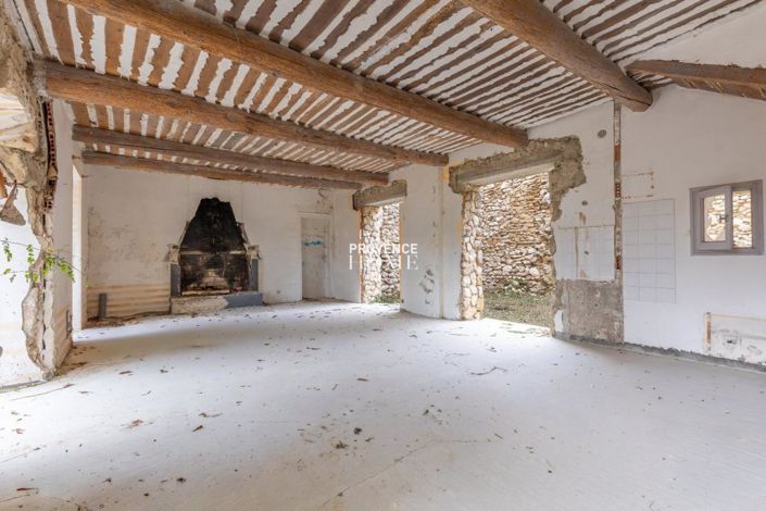 Image No.10-4 Bed House for sale