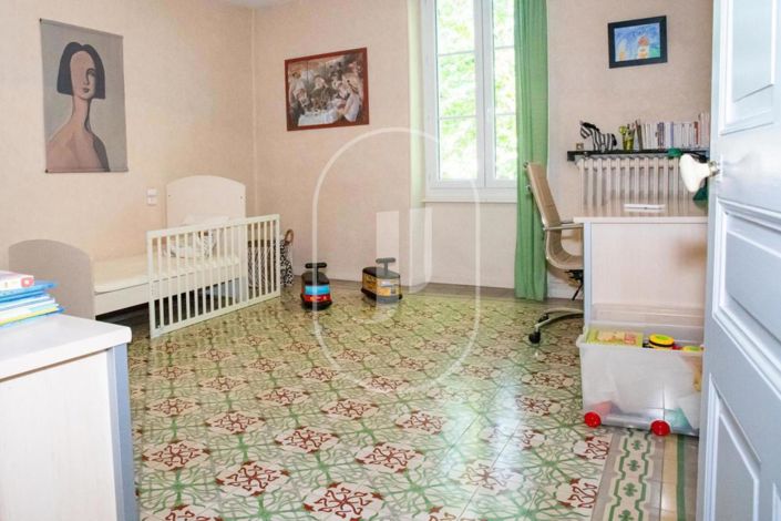 Image No.11-Maison de 7 chambres à vendre à Sainte-Cécile-les-Vignes