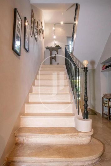 Image No.17-Maison de 7 chambres à vendre à Sainte-Cécile-les-Vignes