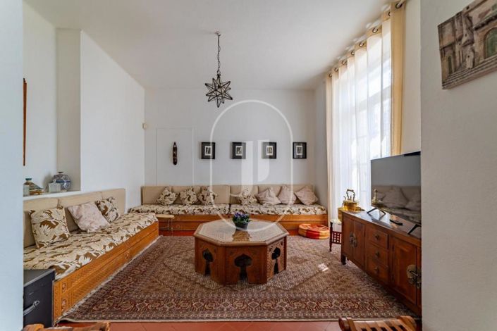 Image No.9-16 Bed House for sale