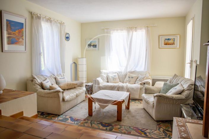 Image No.4-3 Bed House for sale