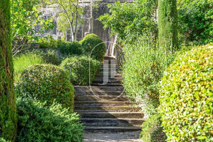 Image No.14-5 Bed House for sale