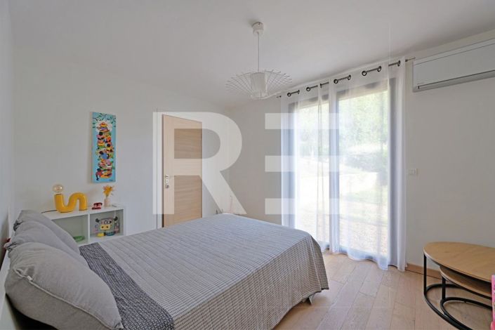 Image No.10-Maison de 4 chambres à vendre à Nîmes