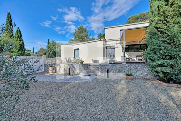 Image No.5-Maison de 4 chambres à vendre à Nîmes