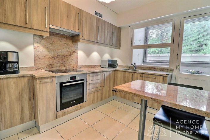 Image No.12-3 Bed Apartment for sale