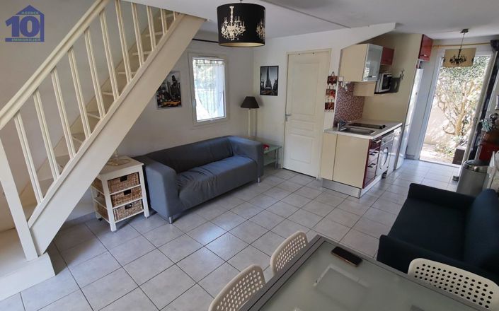 Image No.4-2 Bed House for sale