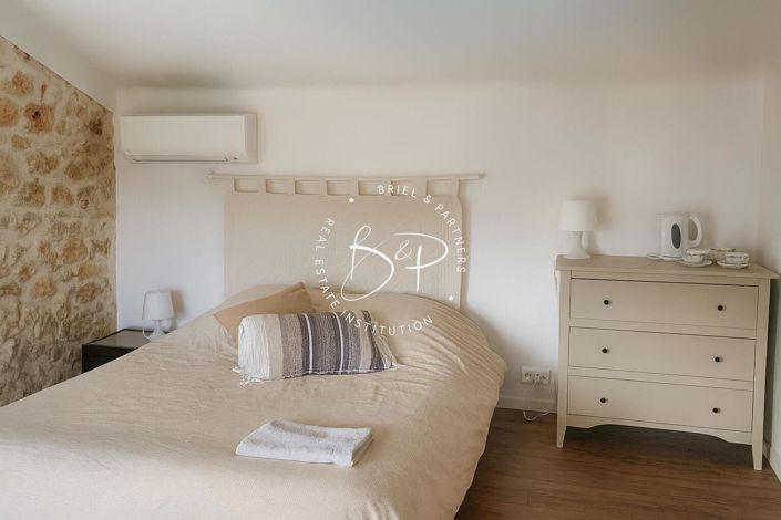 Image No.11-4 Bed House for sale