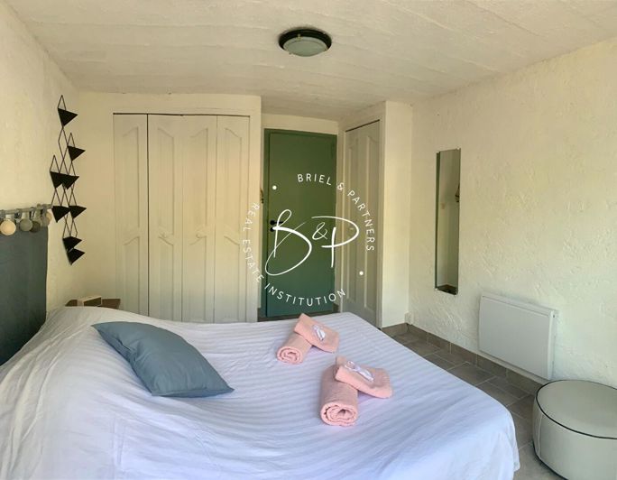 Image No.13-4 Bed House for sale