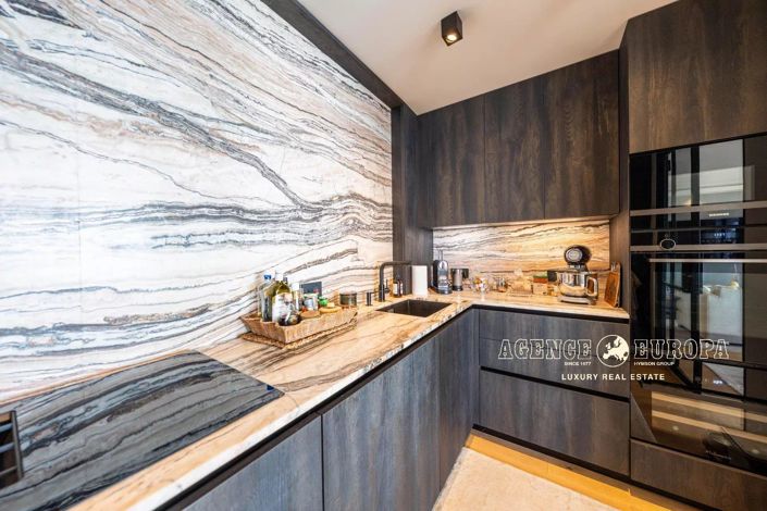 Image No.7-3 Bed Apartment for sale