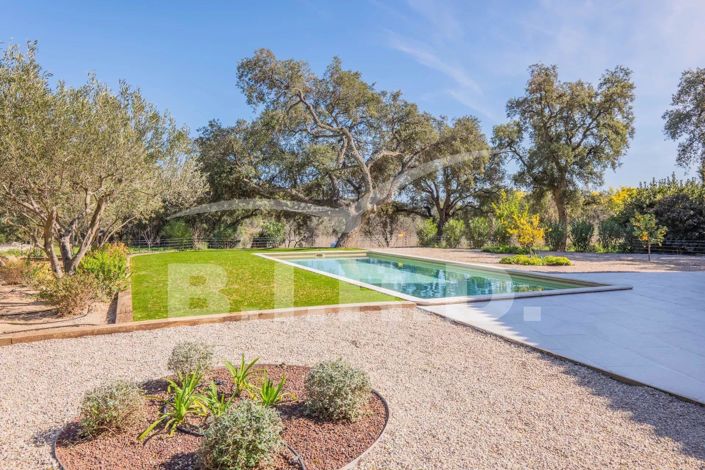 Image No.2-Maison de 4 chambres à vendre à Le Plan-de-la-Tour