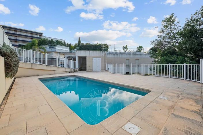 Image No.9-Appartement de 2 chambres à vendre à Cannes