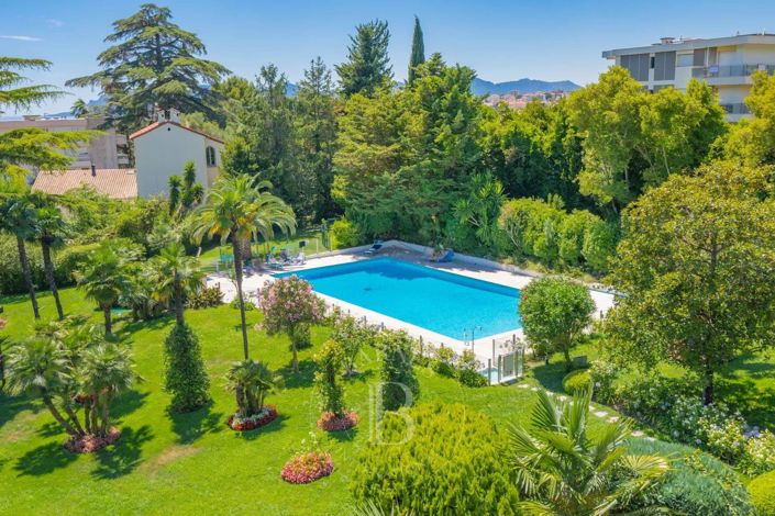 Image No.4-Appartement de 4 chambres à vendre à Cannes