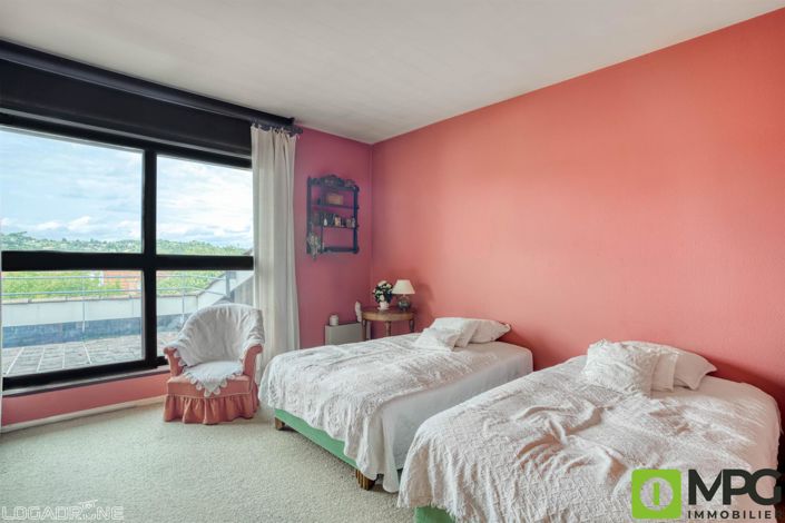 Image No.7-3 Bed Apartment for sale