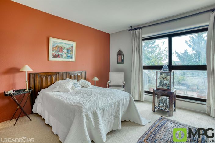 Image No.8-3 Bed Apartment for sale