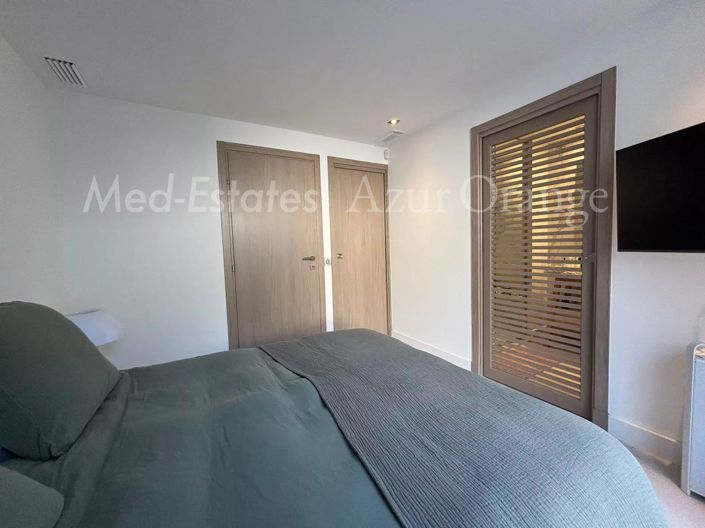 Image No.12-3 Bed House for sale