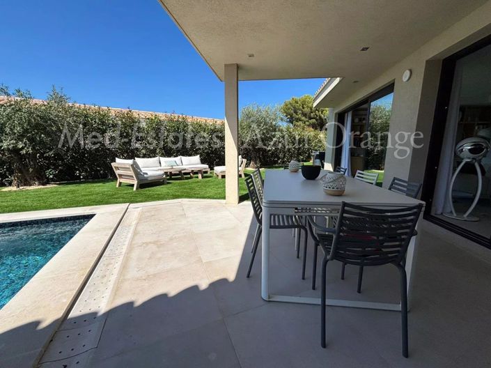 Image No.4-3 Bed House for sale