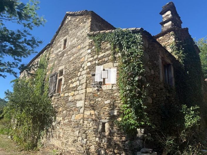 Image No.1-3 Bed House for sale