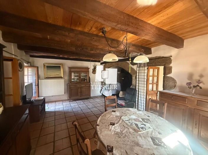 Image No.6-3 Bed House for sale