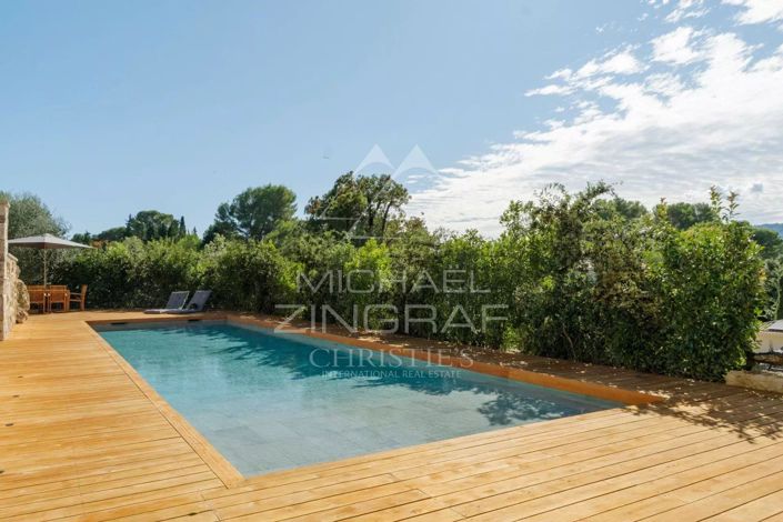 Image No.3-4 Bed House for sale