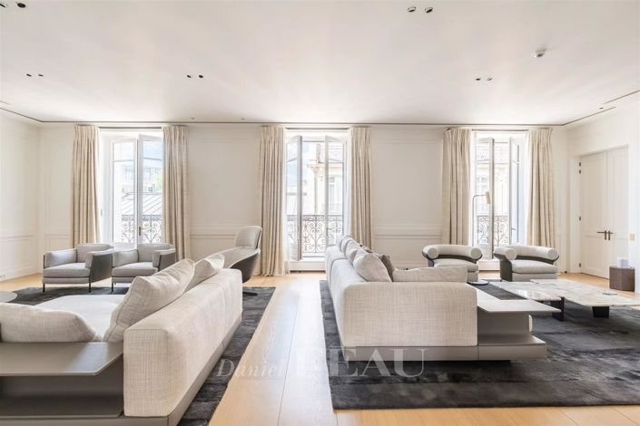 Image No.12-4 Bed Apartment for sale