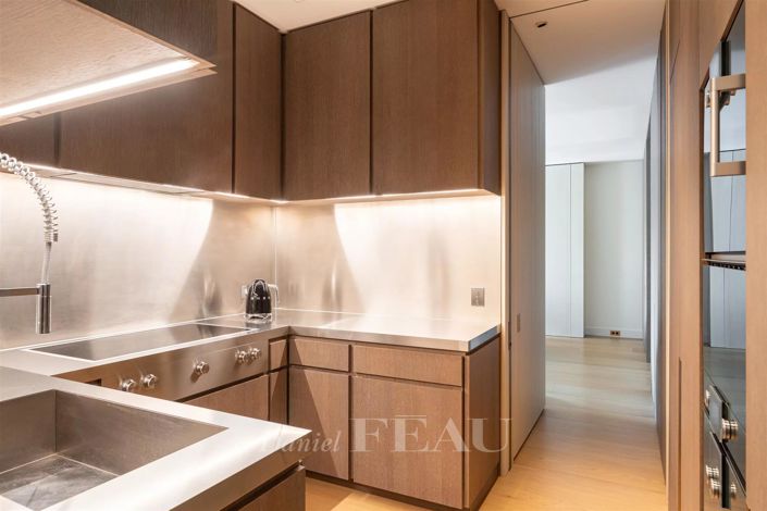 Image No.19-4 Bed Apartment for sale