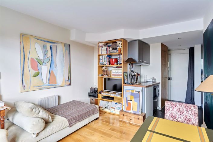 Image No.5-Appartement de 1 chambre à vendre à Paris