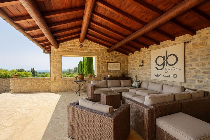Image No.1-7 Bed House for sale