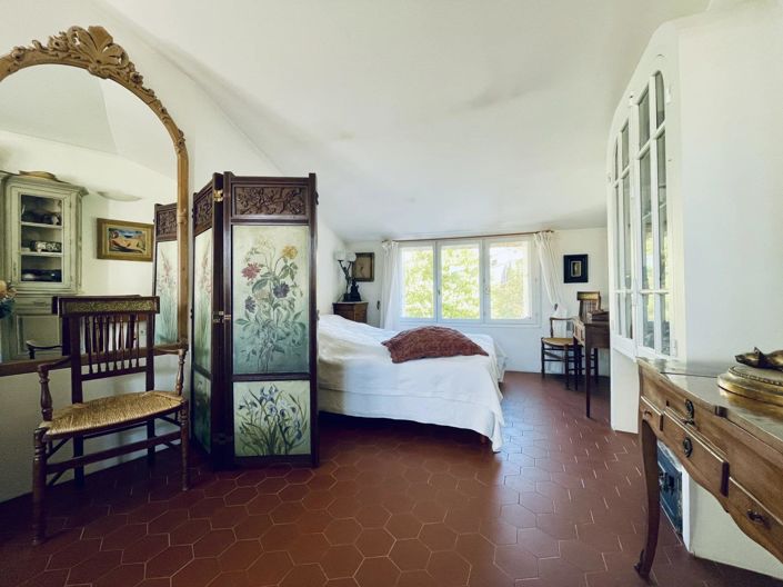 Image No.14-5 Bed House for sale