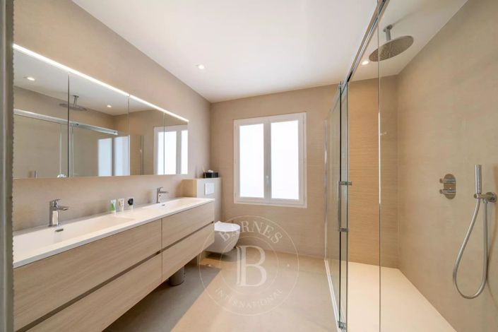 Image No.11-Appartement de 3 chambres à vendre à Cannes