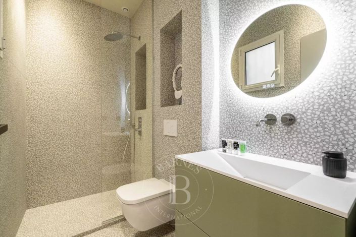 Image No.12-3 Bed Apartment for sale