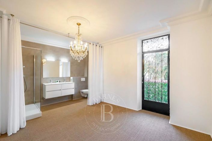 Image No.6-3 Bed Apartment for sale