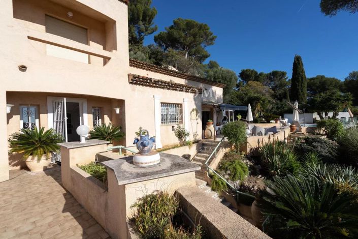 Image No.22-Maison de 5 chambres à vendre à Golfe Juan