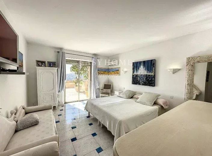 Image No.9-Maison de 5 chambres à vendre à Golfe Juan