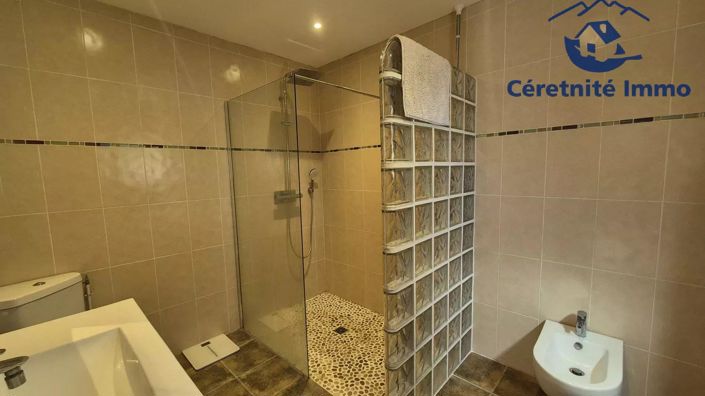 Image No.12-3 Bed House for sale