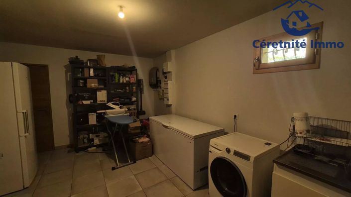 Image No.15-3 Bed House for sale