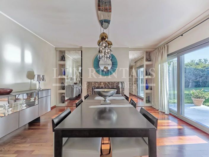 Image No.6-4 Bed House for sale