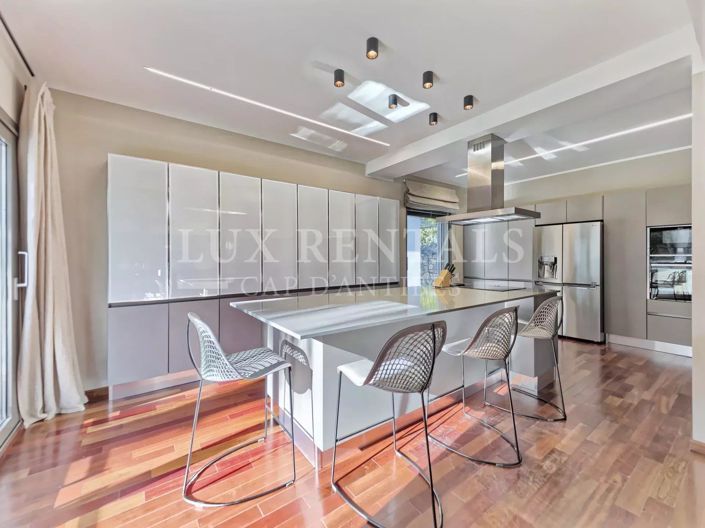 Image No.8-Maison de 4 chambres à vendre à Mougins