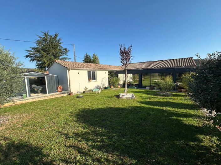 Image No.1-3 Bed House for sale