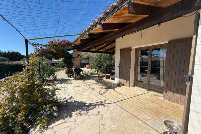 Image No.17-4 Bed House for sale