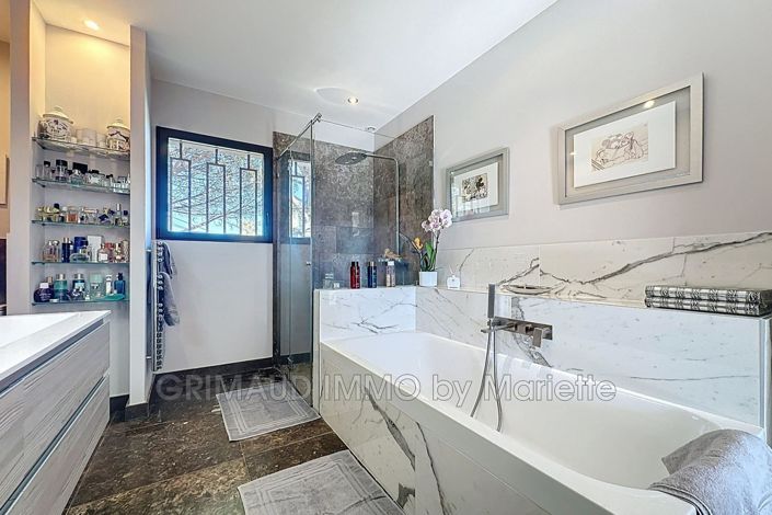 Image No.13-Maison de 4 chambres à vendre à Sainte-Maxime