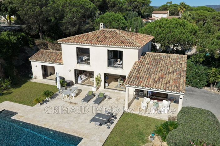 Image No.2-Maison de 4 chambres à vendre à Sainte-Maxime