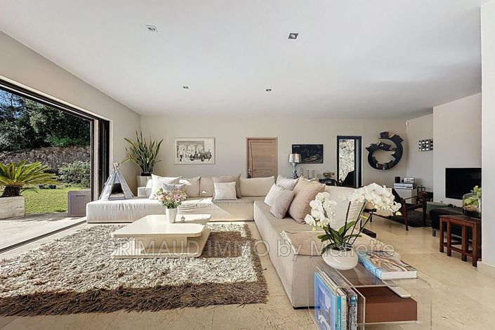 Image No.8-Maison de 4 chambres à vendre à Sainte-Maxime